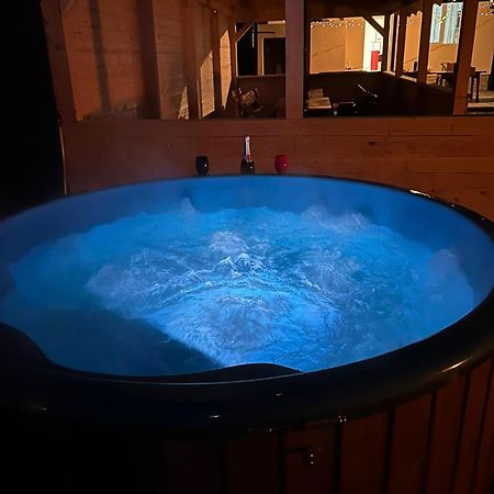 Hotel Popasul Drumetului Transfagarasan Curtea de Argeş Esterno foto