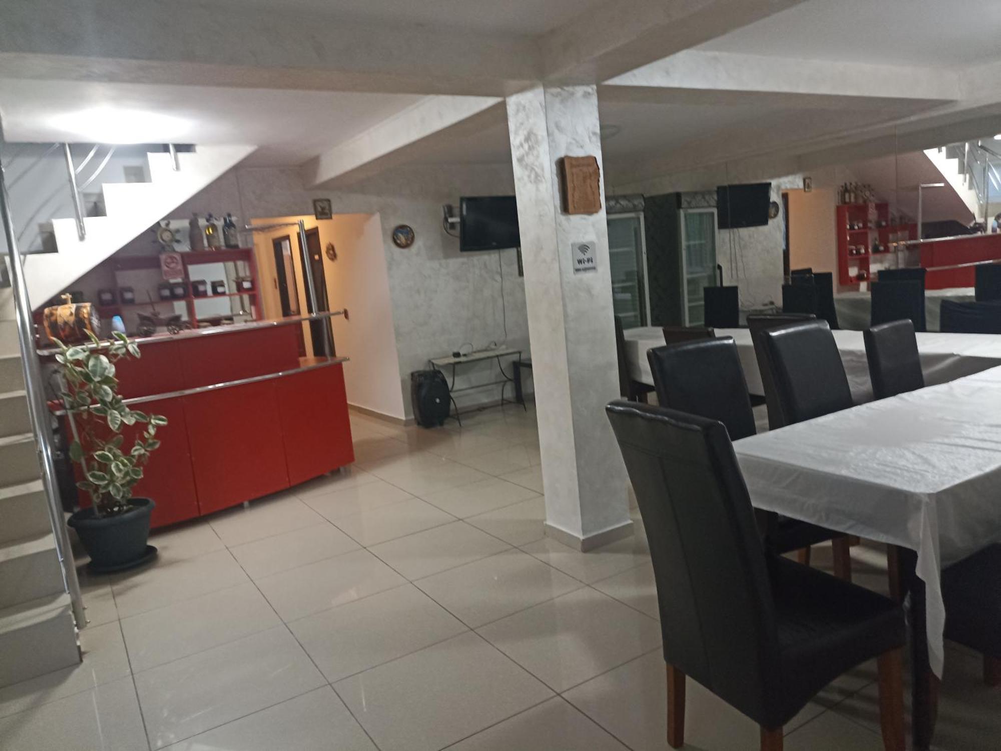 Hotel Popasul Drumetului Transfagarasan Curtea de Argeş Esterno foto